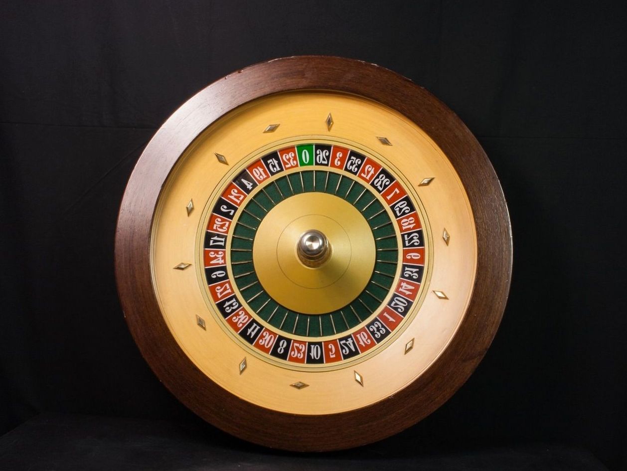 Win Casino Ozone concierge reviewing an event request